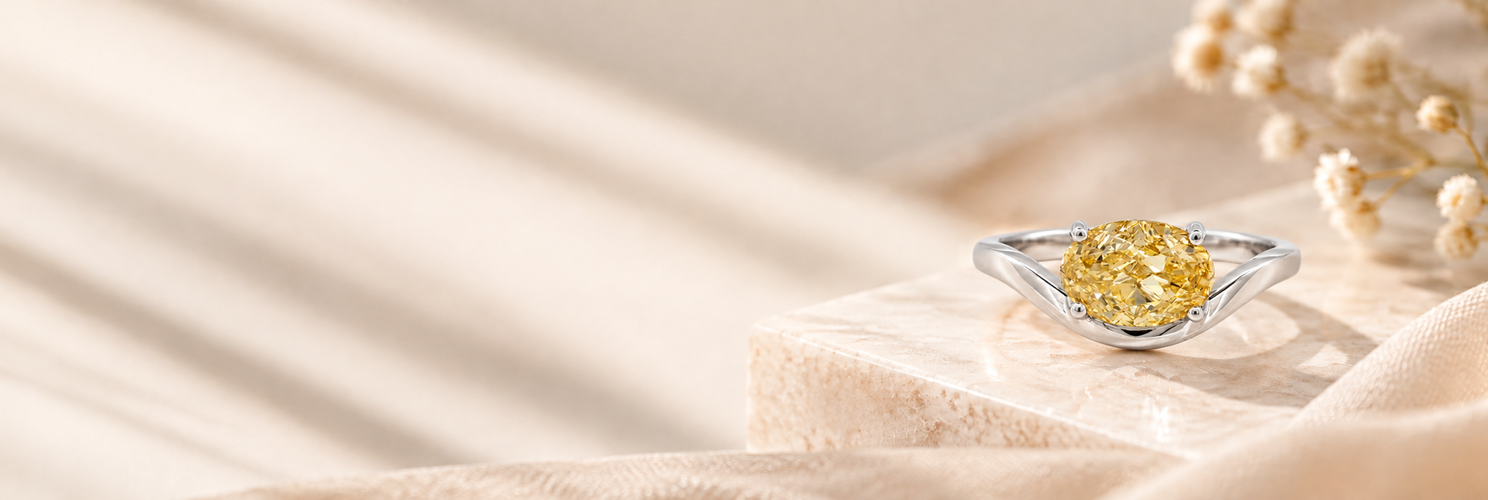 FANCY VIVID YELLOW