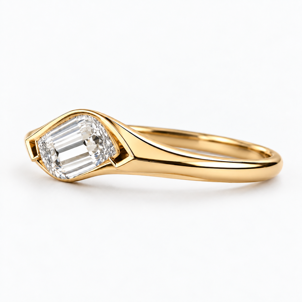 Lab   Grown Diamond Flame Cut Bypass Bezel Engagement Ring IGI Certified in 14K   Yellow Gold