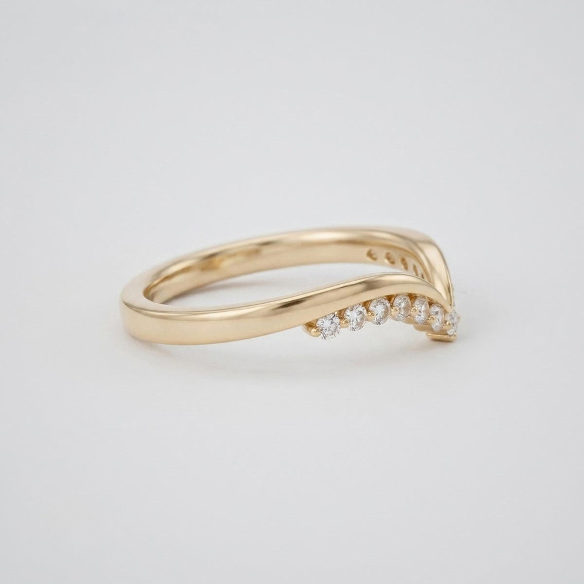 Lab Grown Diamond V-Shaped Chevron Wedding Band with Pavé Diamond Accents in 14K Yellow Gold