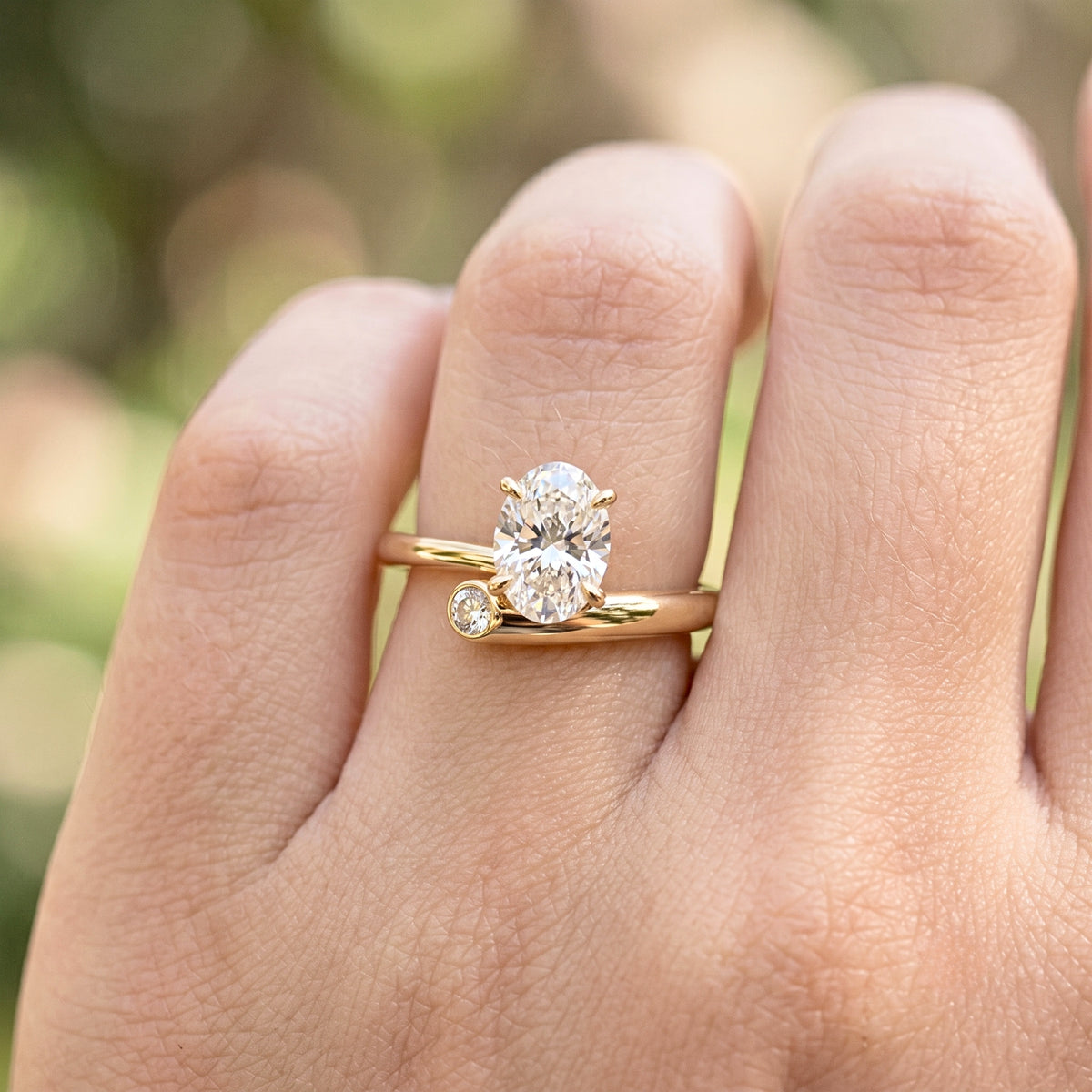 Lab Grown Diamond Oval Cut & Round Diamond Bypass Split Shank Engagement Ring IGI Certified in 14K Yellow Gold EF-104R